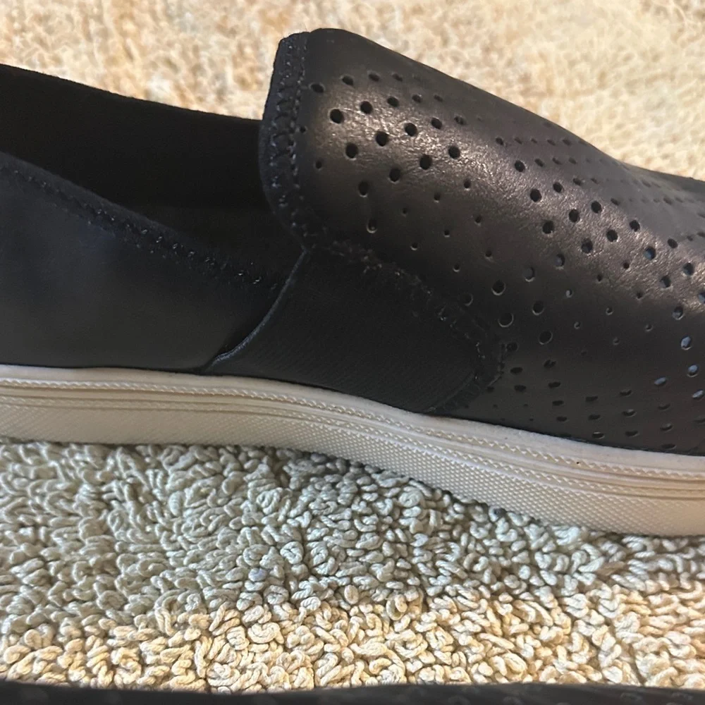 ELIZA Black Slip-On Platform Sneakers - Picture 4 of 12